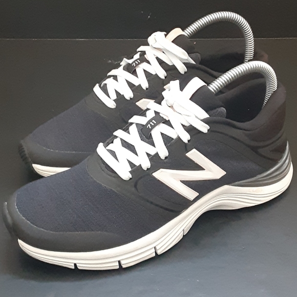 new balance 711 comfort pillow